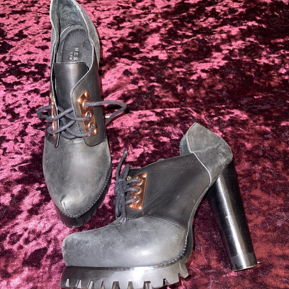 Messeca New York Heeled Booties